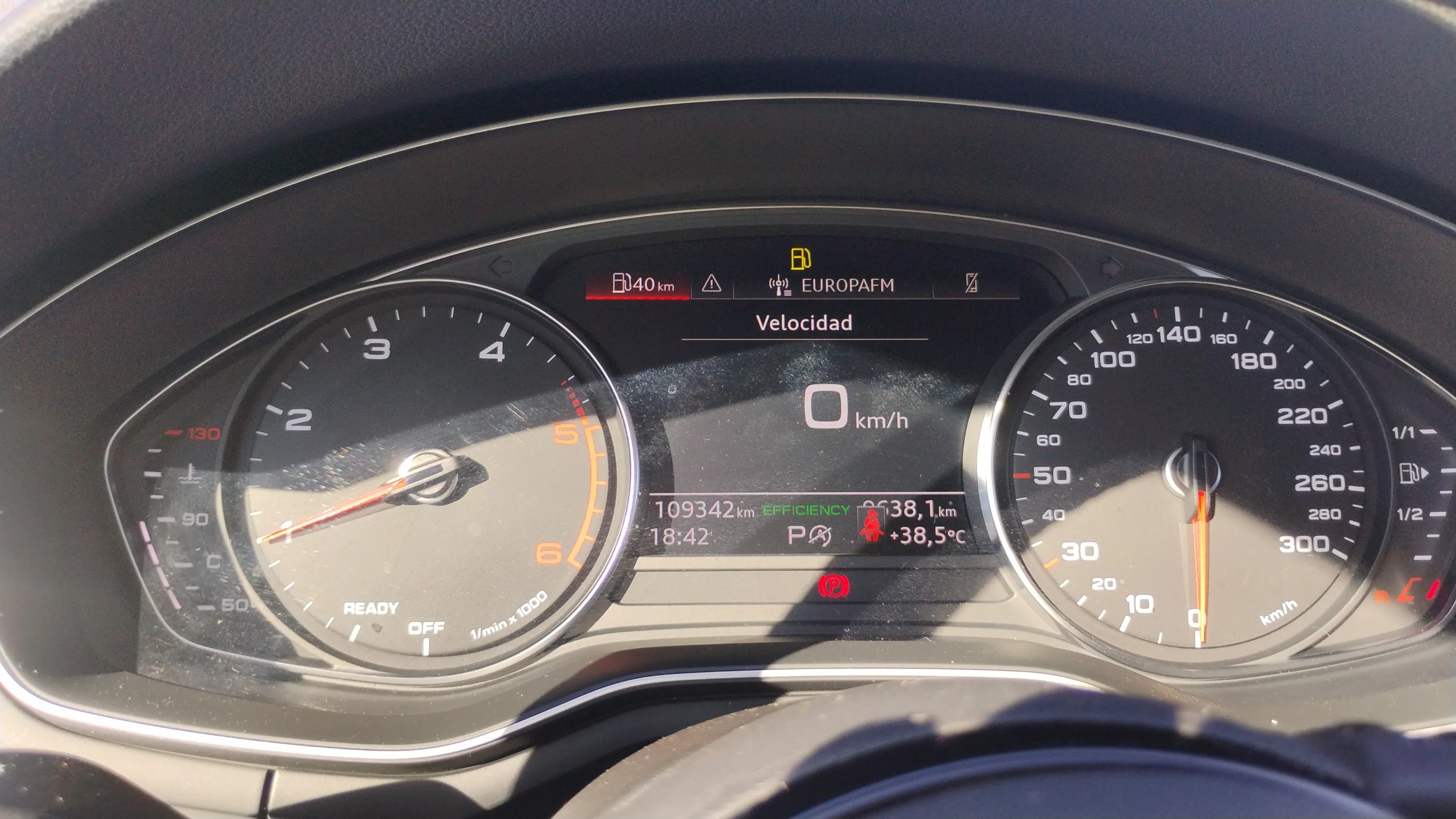Audi A4 Avant S line 35 TDI S tronic - foto 12