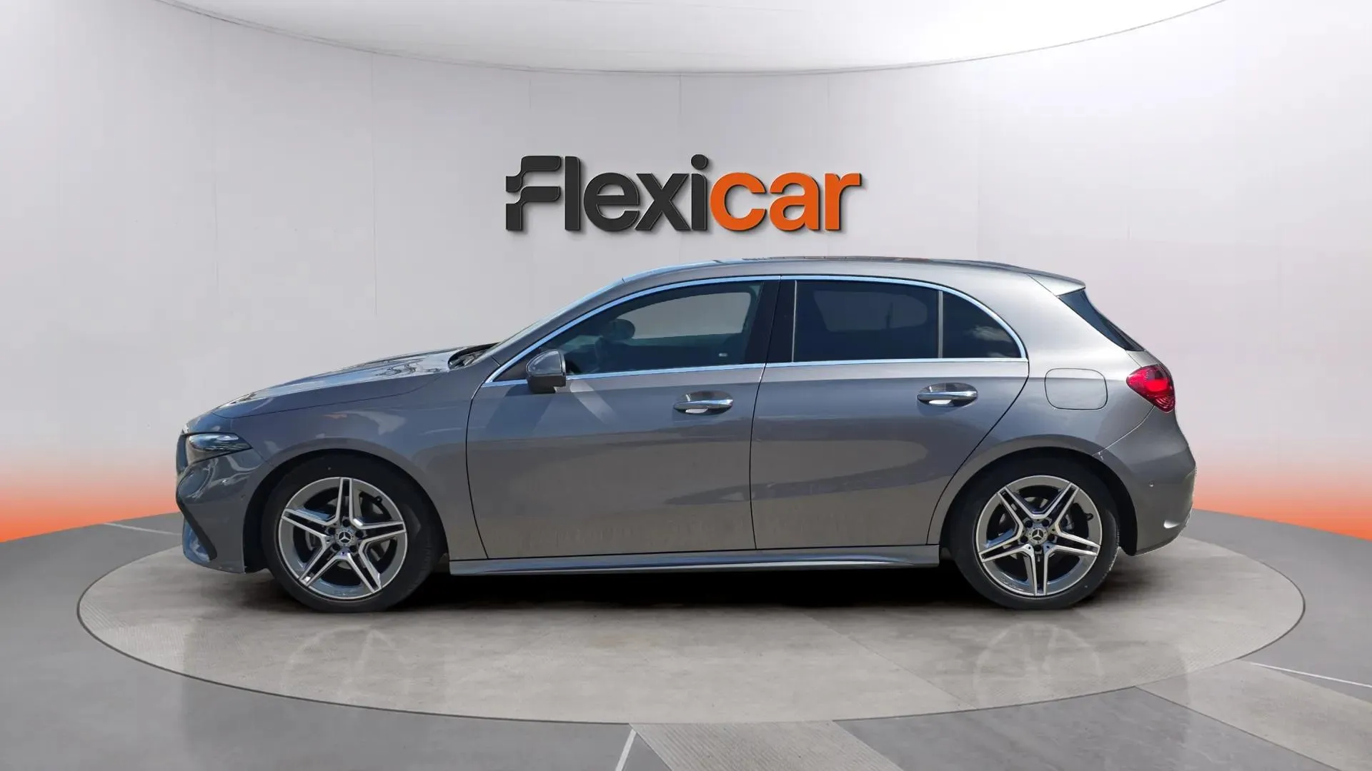 Mercedes-Benz Clase A A 180 - foto 4
