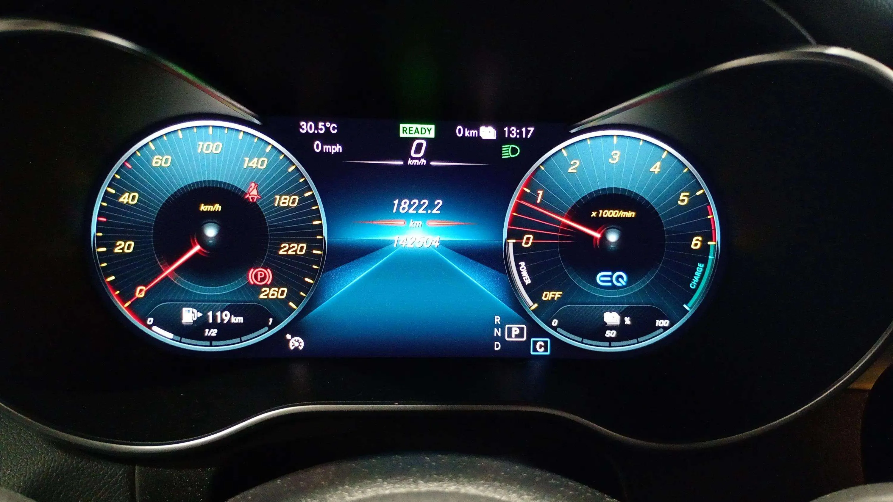Mercedes-Benz GLC 300 de 4MATIC - foto 8