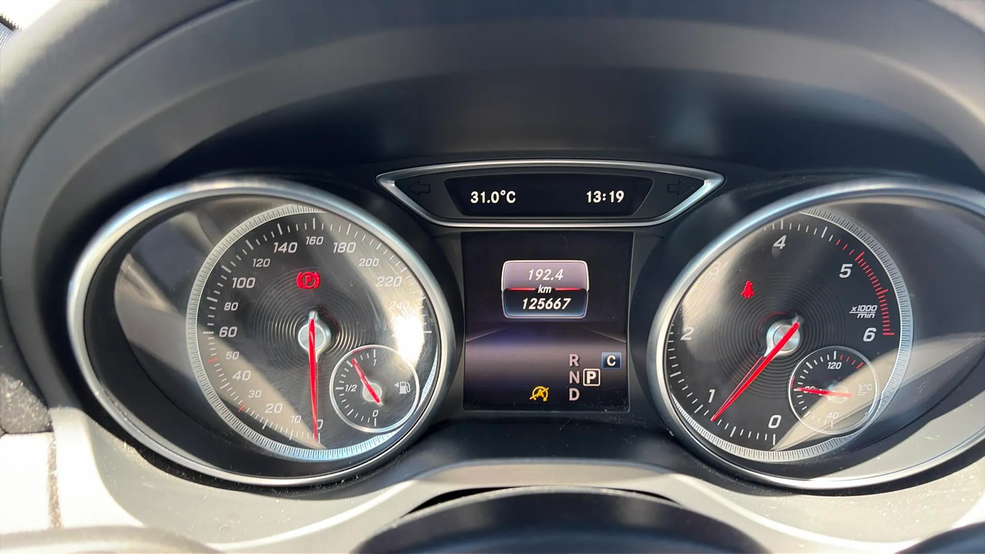 Mercedes-Benz GLA 200 d Urban - foto 20