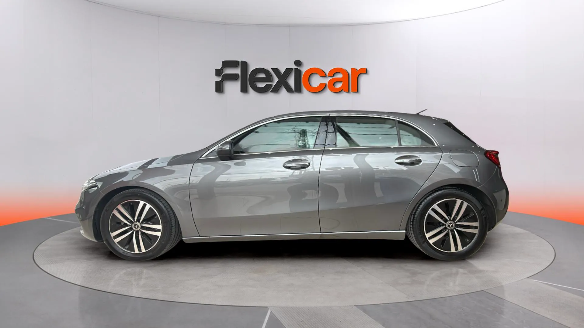 Mercedes-Benz Clase A A 200 - foto 6
