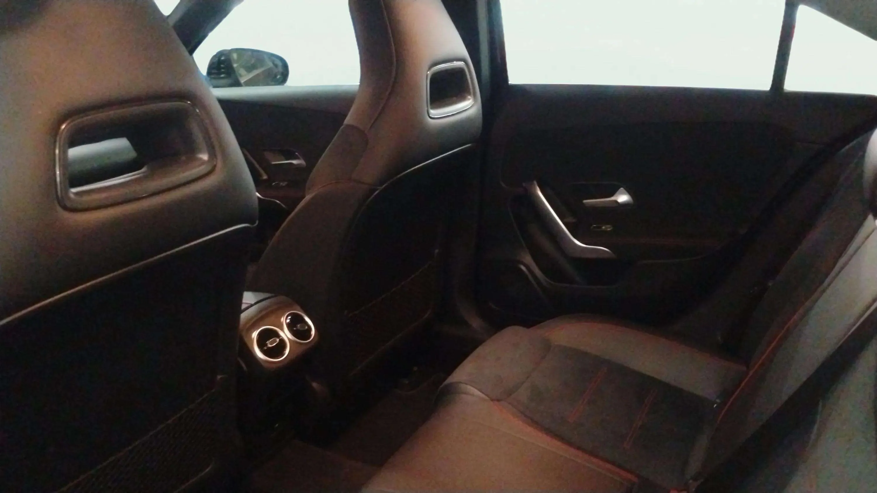 Mercedes-Benz Clase A A 180 d - foto 12