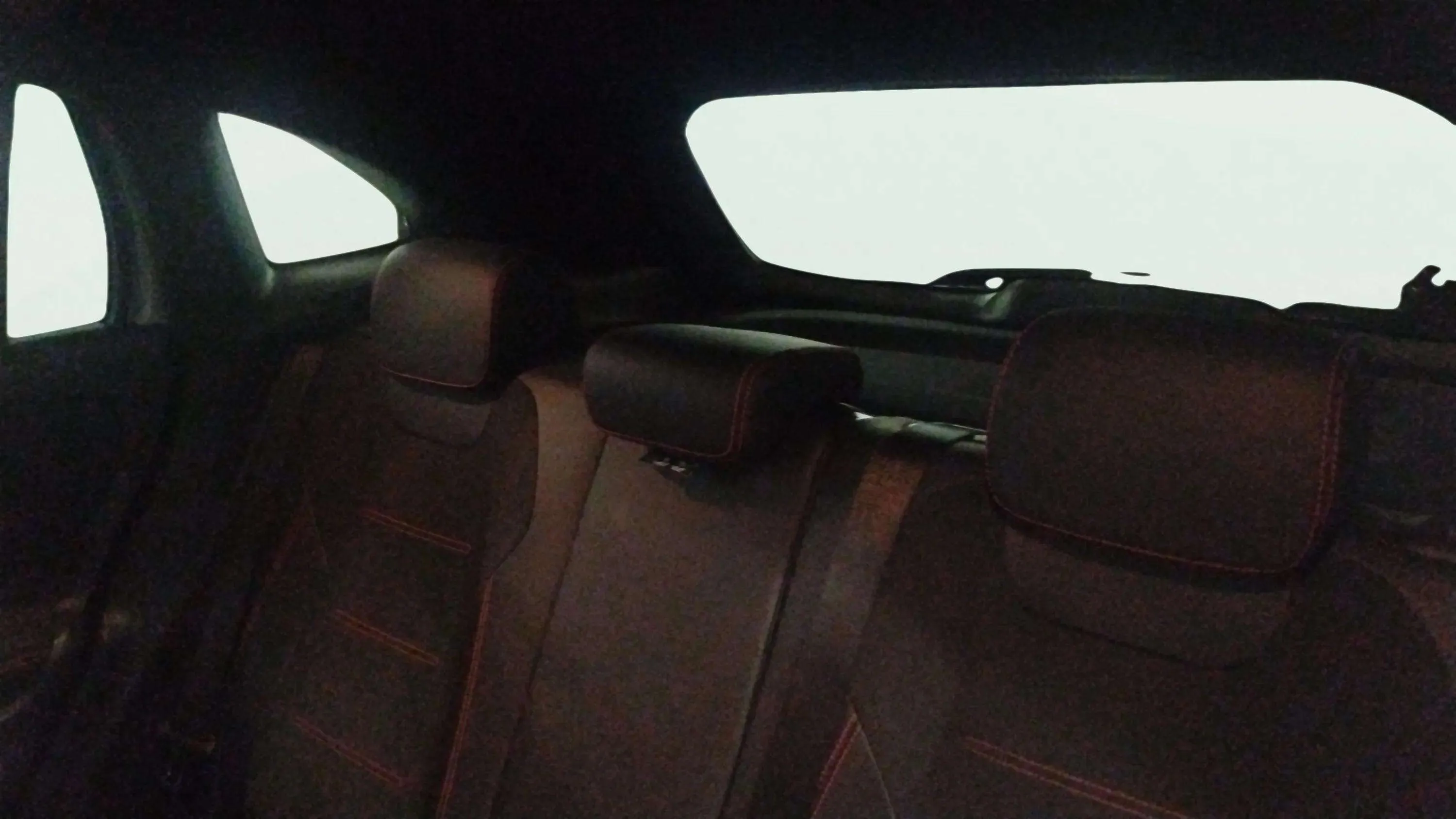 Mercedes-Benz GLA 200 - foto 11