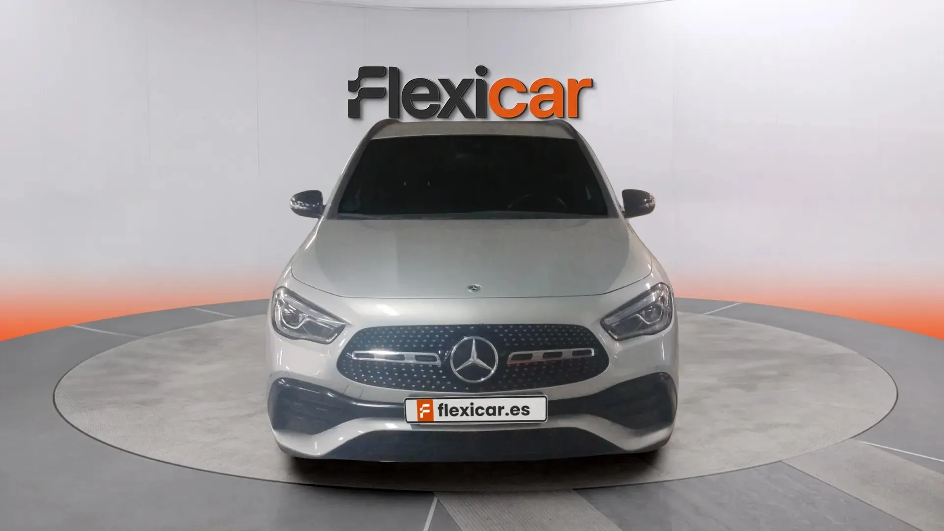 Mercedes-Benz GLA 200 - foto 2