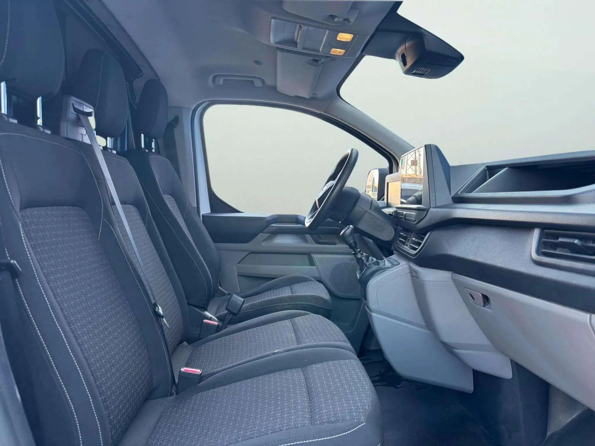 Ford Transit Custom - foto 10
