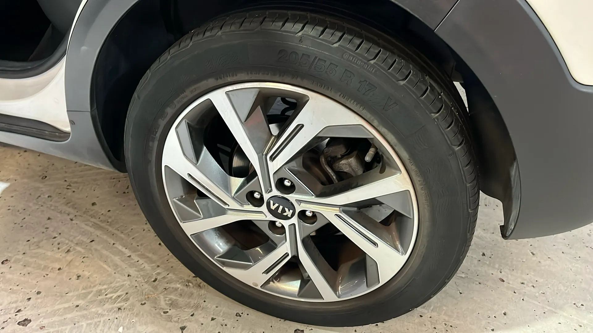 Kia Stonic 1.0 T-GDi MHEV GT Line DCT - foto 22