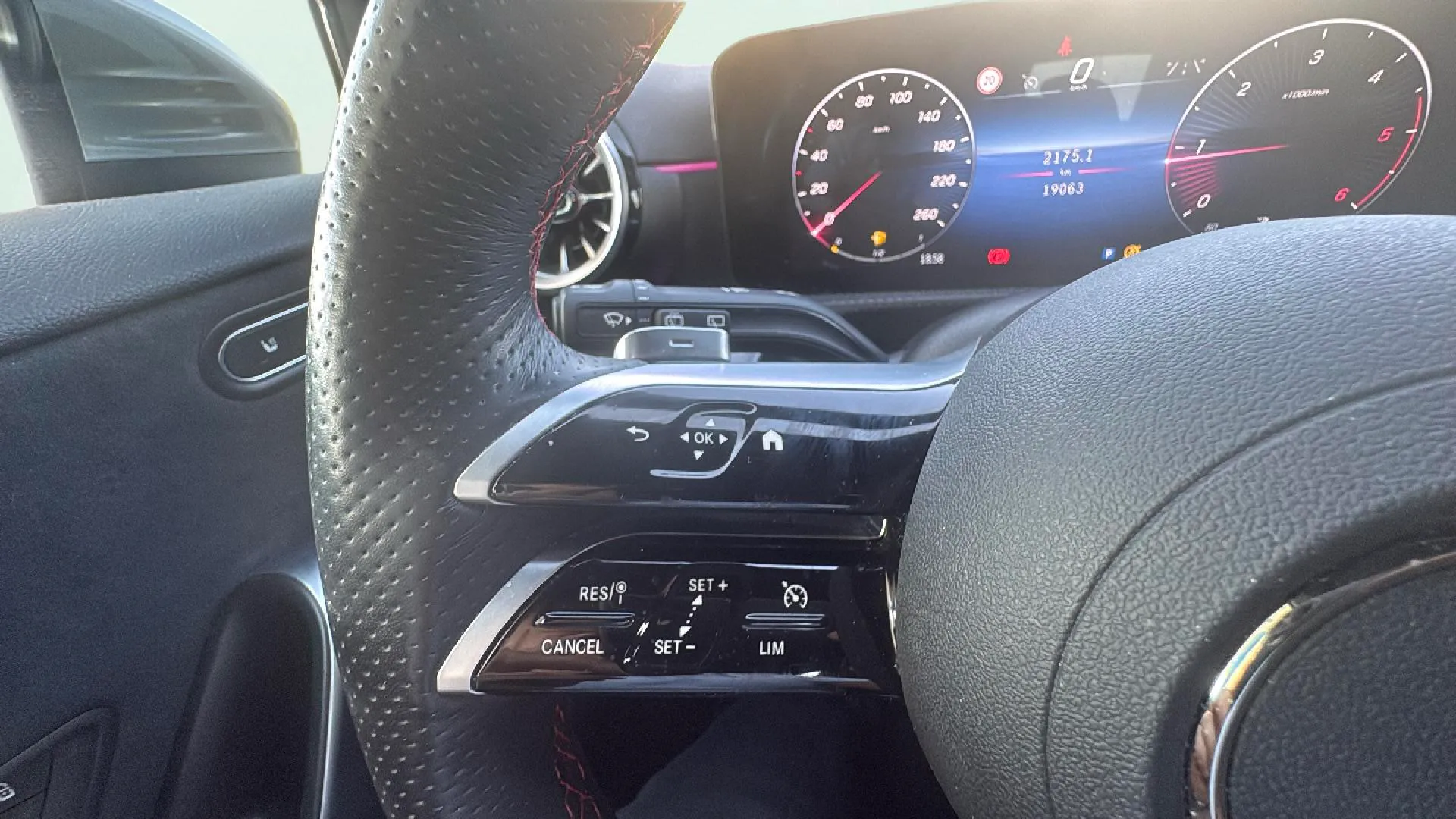 Mercedes-Benz Clase A A 180 d - foto 13
