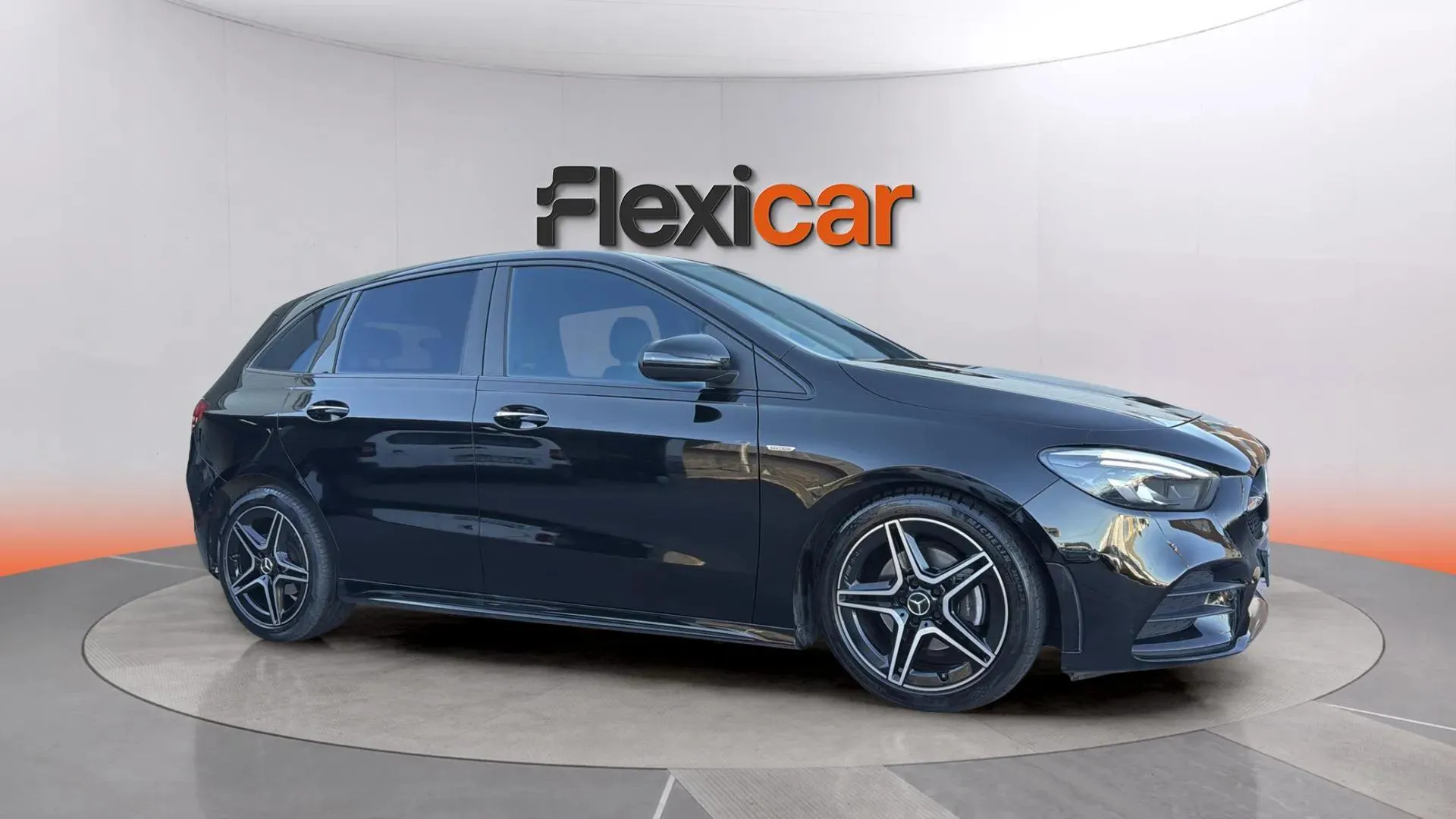 Mercedes-Benz Clase B B 200 d - foto 7