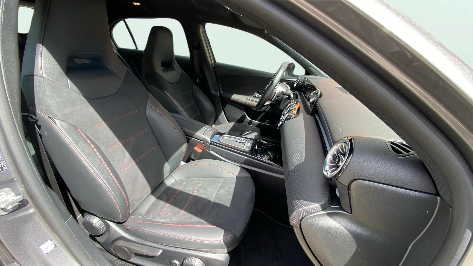 Mercedes-Benz Clase A A 180 d - foto 12