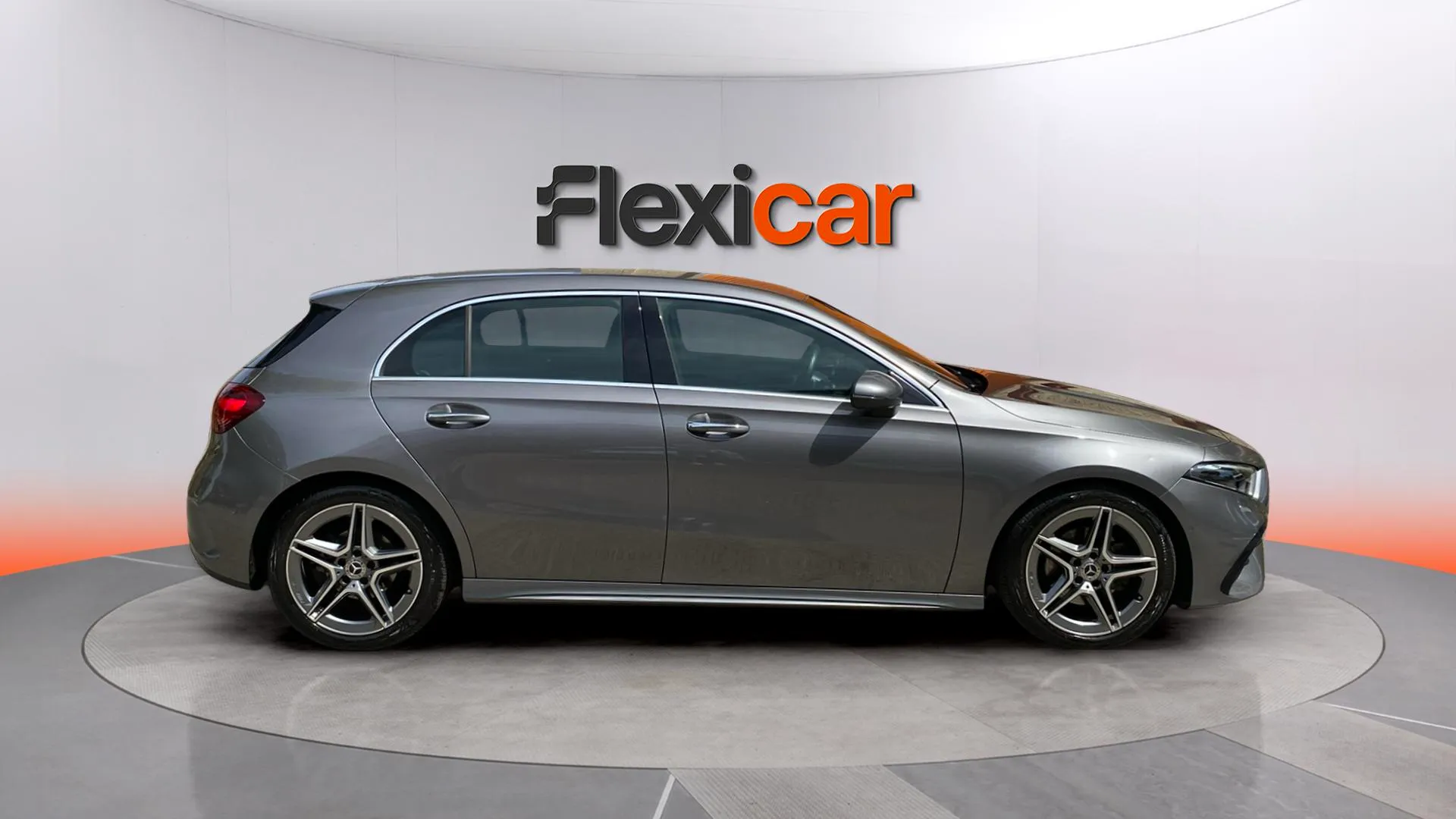 Mercedes-Benz Clase A A 180 d - foto 7