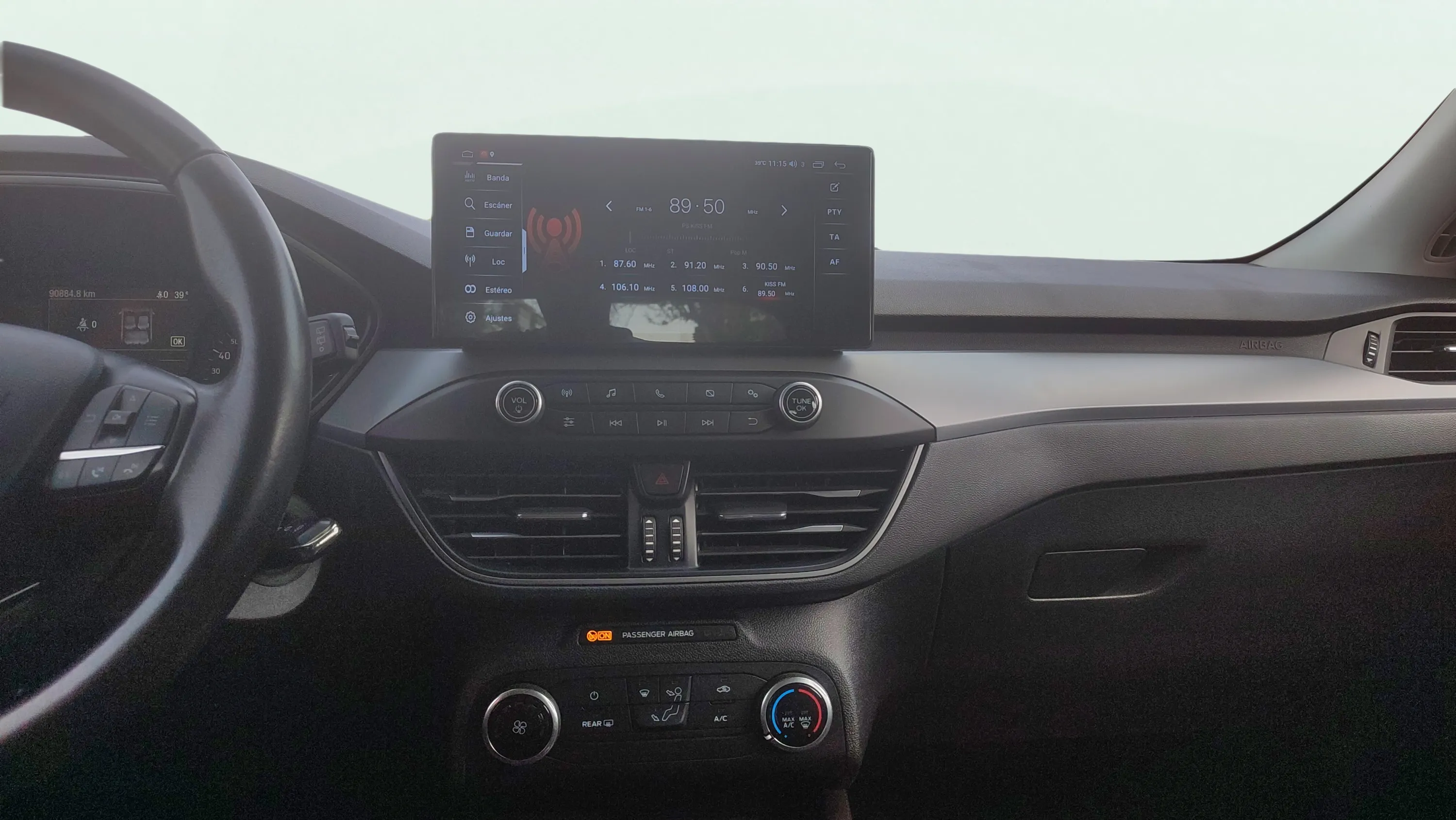 Ford Focus 1.0 EcoBoost Trend - foto 8