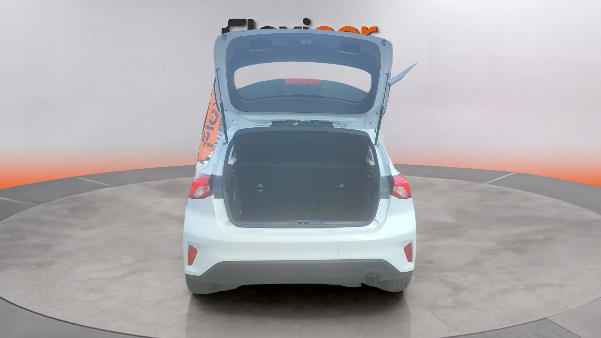 Ford Focus 1.0 EcoBoost Trend - foto 6