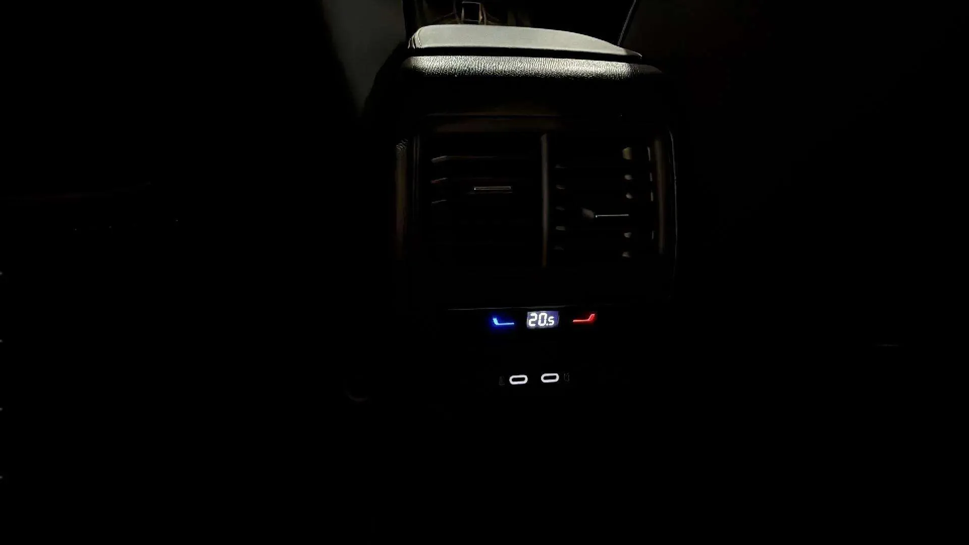 Cupra Formentor 1.5 eTSI DSG - foto 15