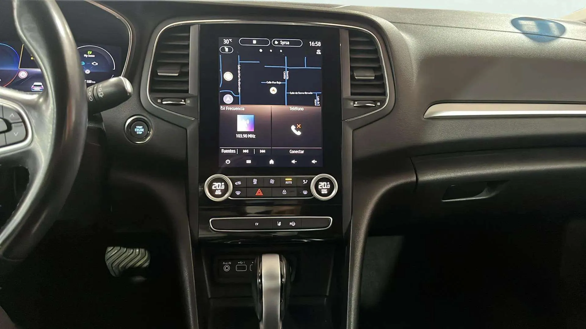 Renault Mégane S.T. Zen E-Tech Híbrido ench. - foto 11