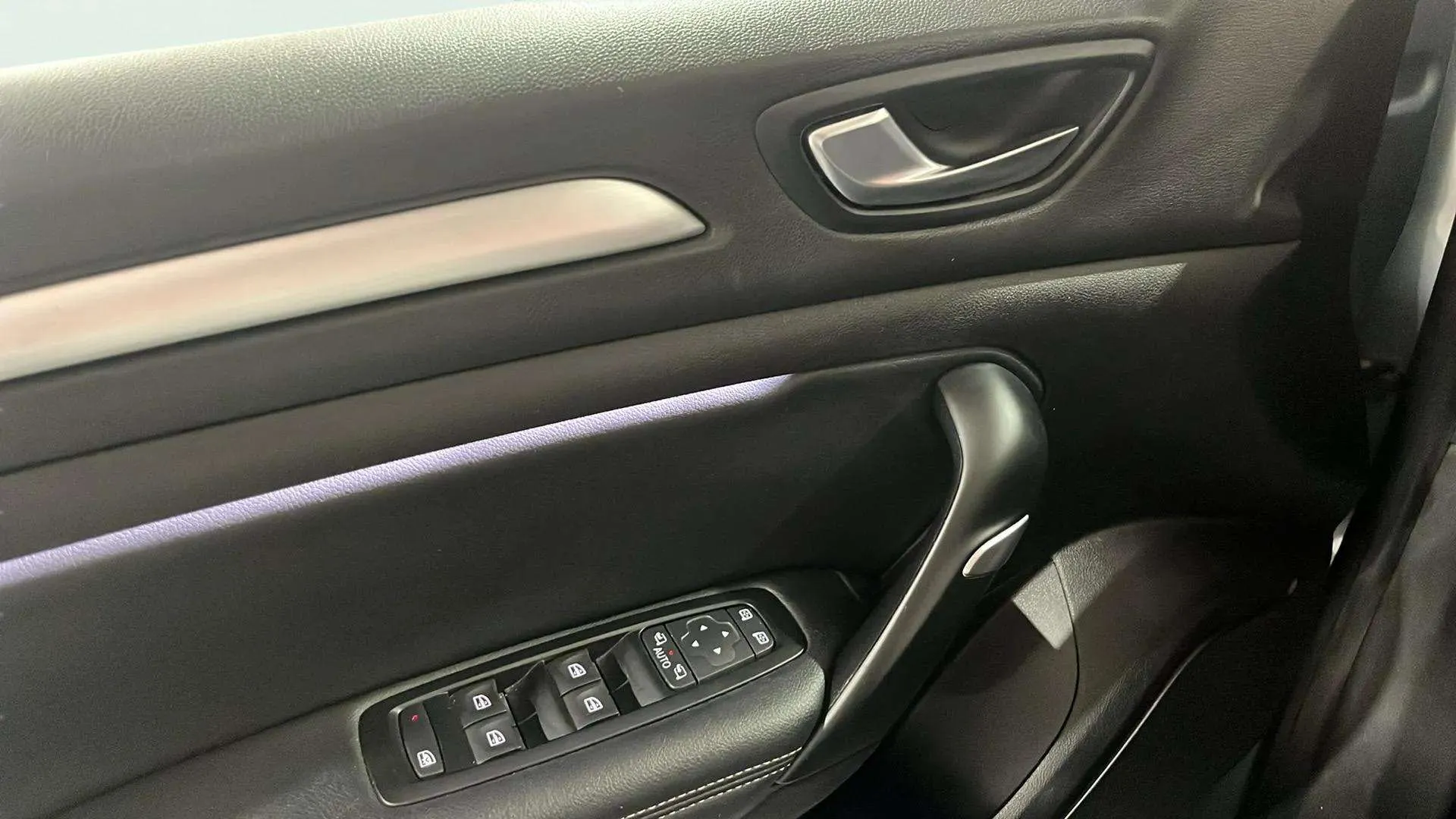 Renault Mégane S.T. Zen E-Tech Híbrido ench. - foto 16