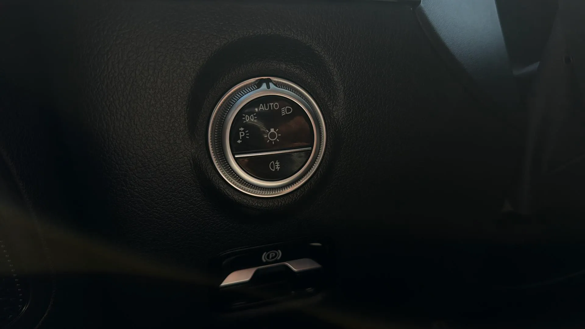 Mercedes-Benz Clase C C 220 d - foto 19