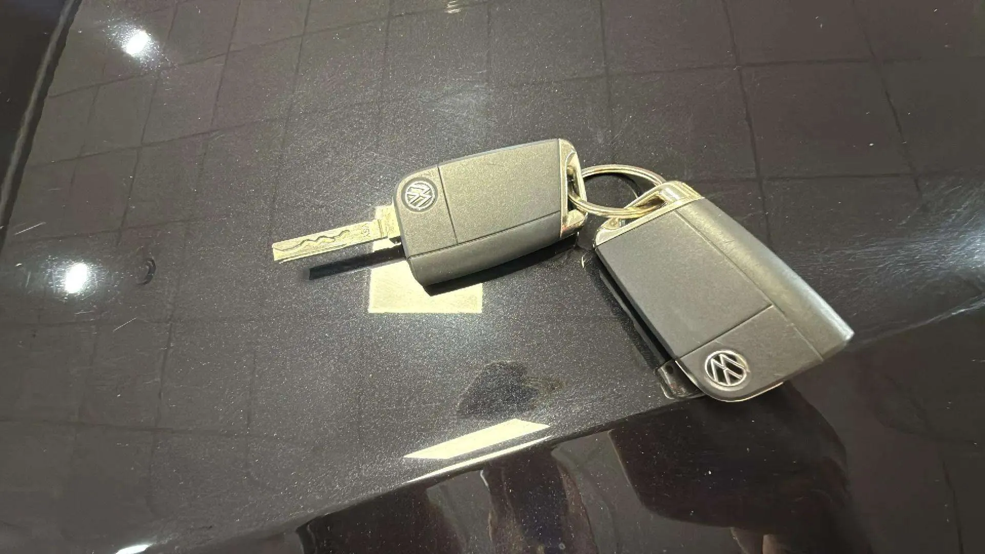 Volkswagen Tiguan R-Line 2.0 TDI DSG - foto 17