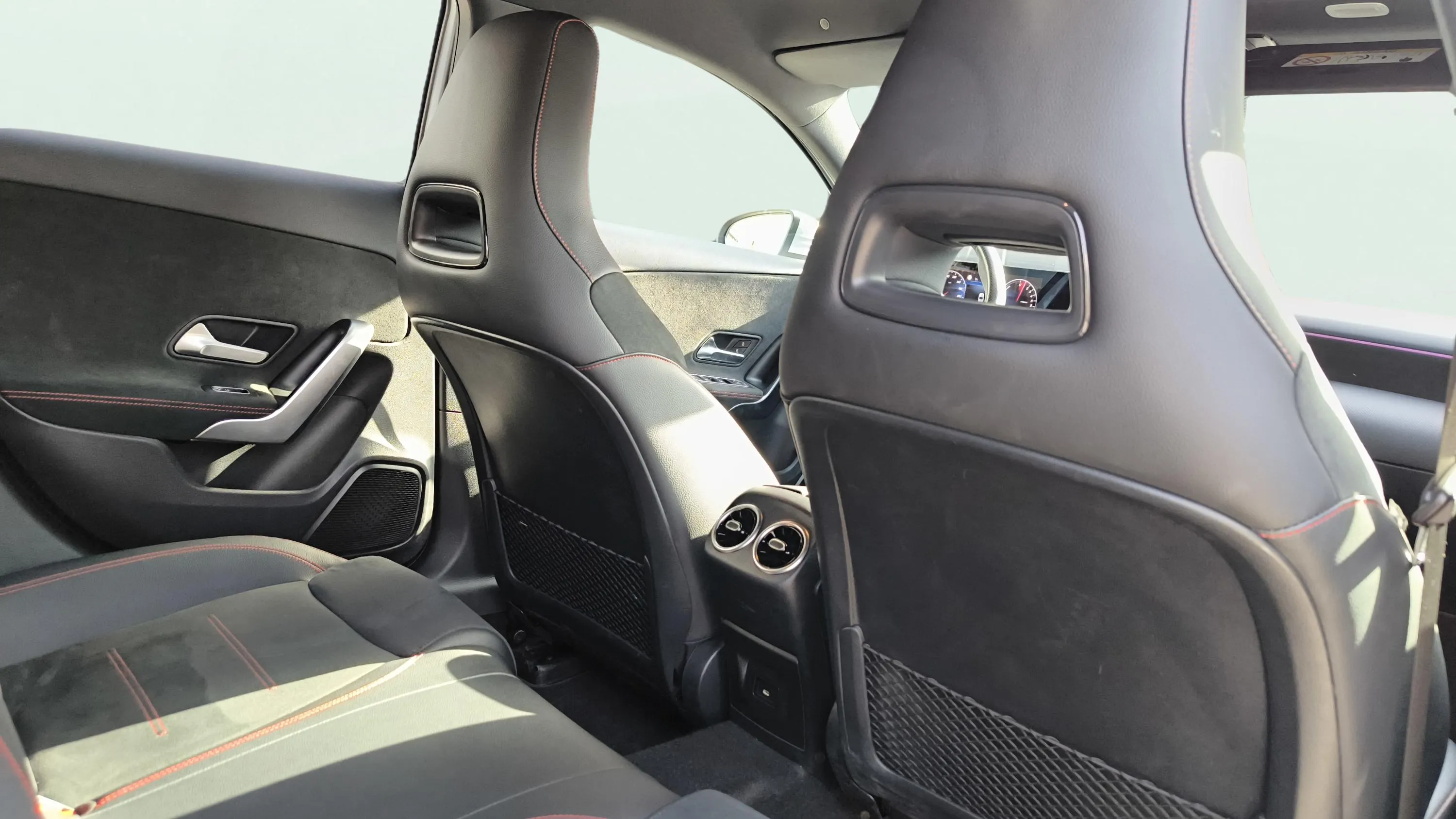 Mercedes-Benz Clase A A 250 e - foto 18