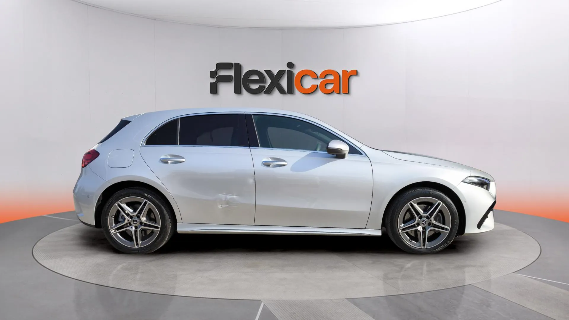 Mercedes-Benz Clase A A 250 e - foto 3