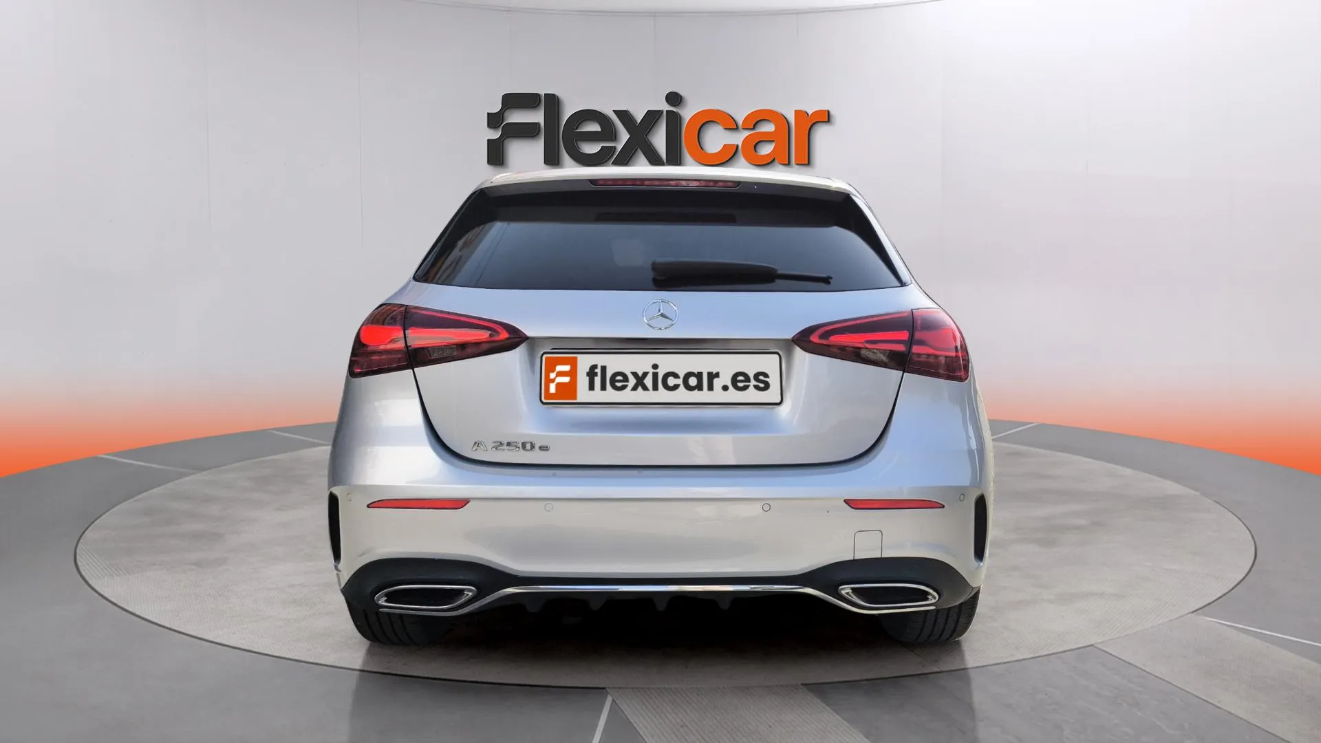 Mercedes-Benz Clase A A 250 e - foto 4