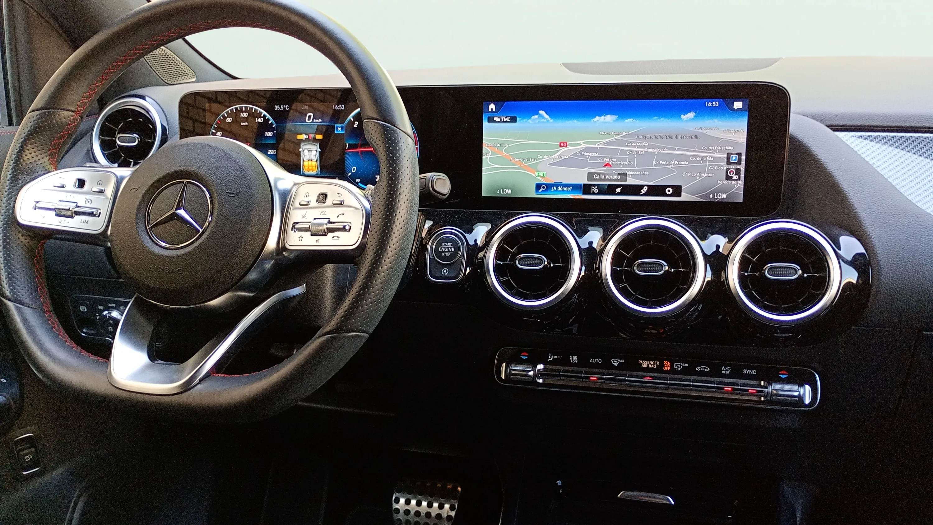 Mercedes-Benz GLA 200 D - foto 13