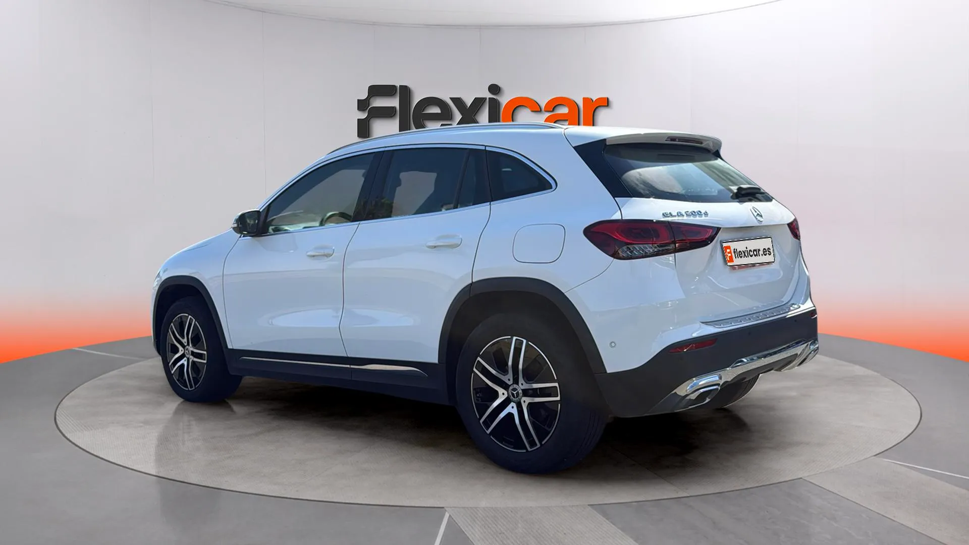Mercedes-Benz GLA 200 D - foto 5