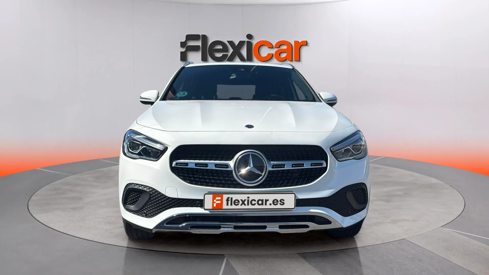 Mercedes-Benz GLA 200 D - foto 2