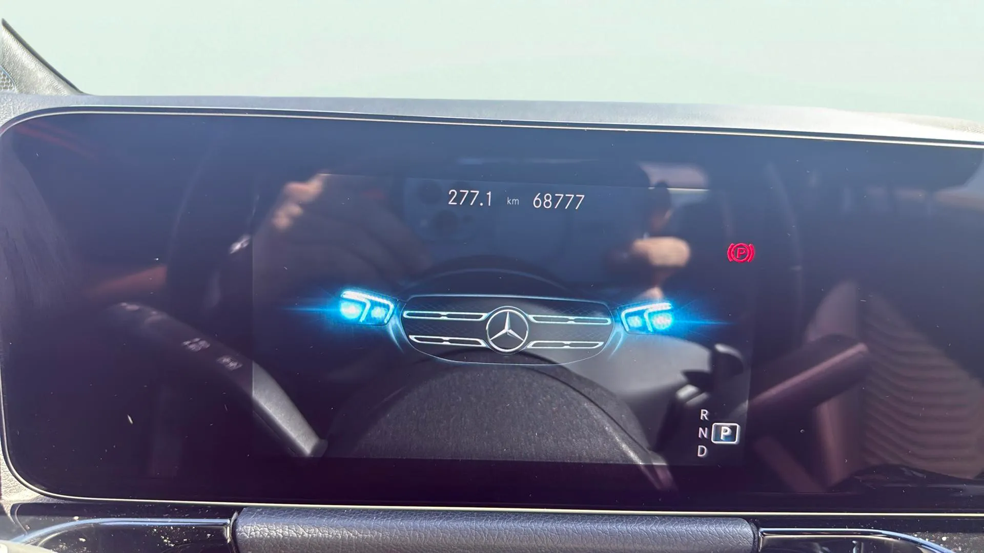Mercedes-Benz GLA 200 D - foto 13