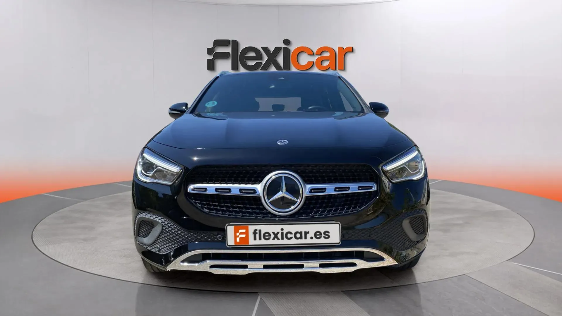 Mercedes-Benz GLA 200 D - foto 2