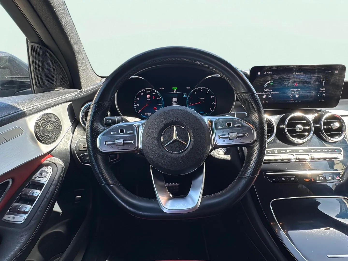 Mercedes-Benz GLC 200 4MATIC - foto 12