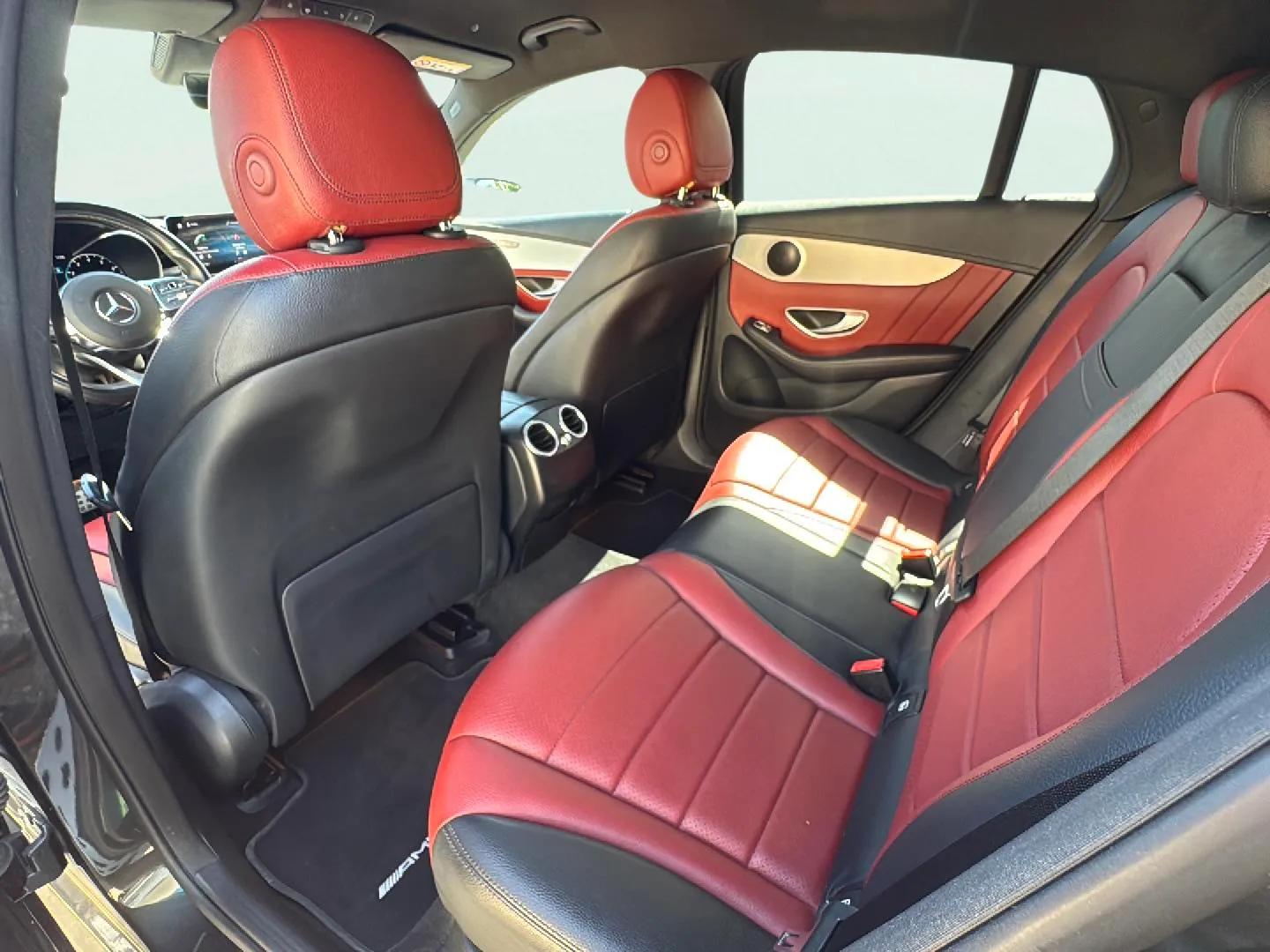Mercedes-Benz GLC 200 4MATIC - foto 25