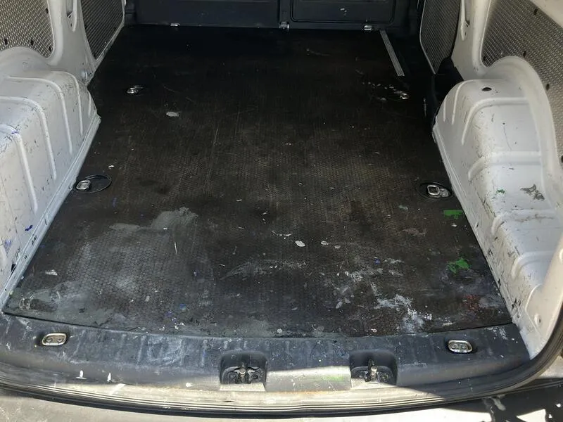 Volkswagen Caddy ABT eMaxi Furgon - foto 39