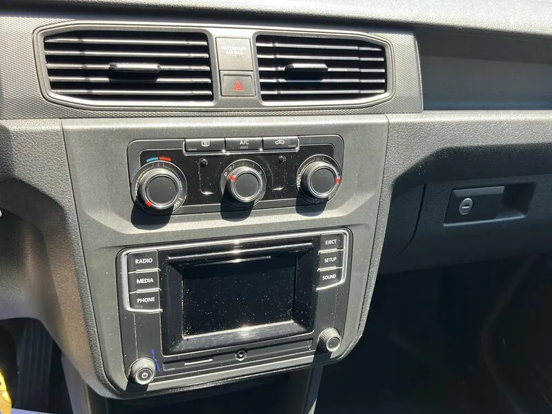 Volkswagen Caddy ABT eMaxi Furgon - foto 45