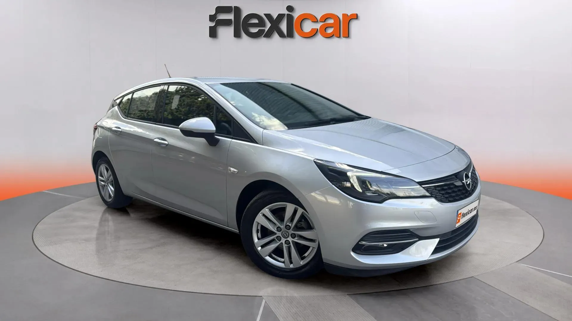 Opel Astra 1.2T SHT Business Elegance