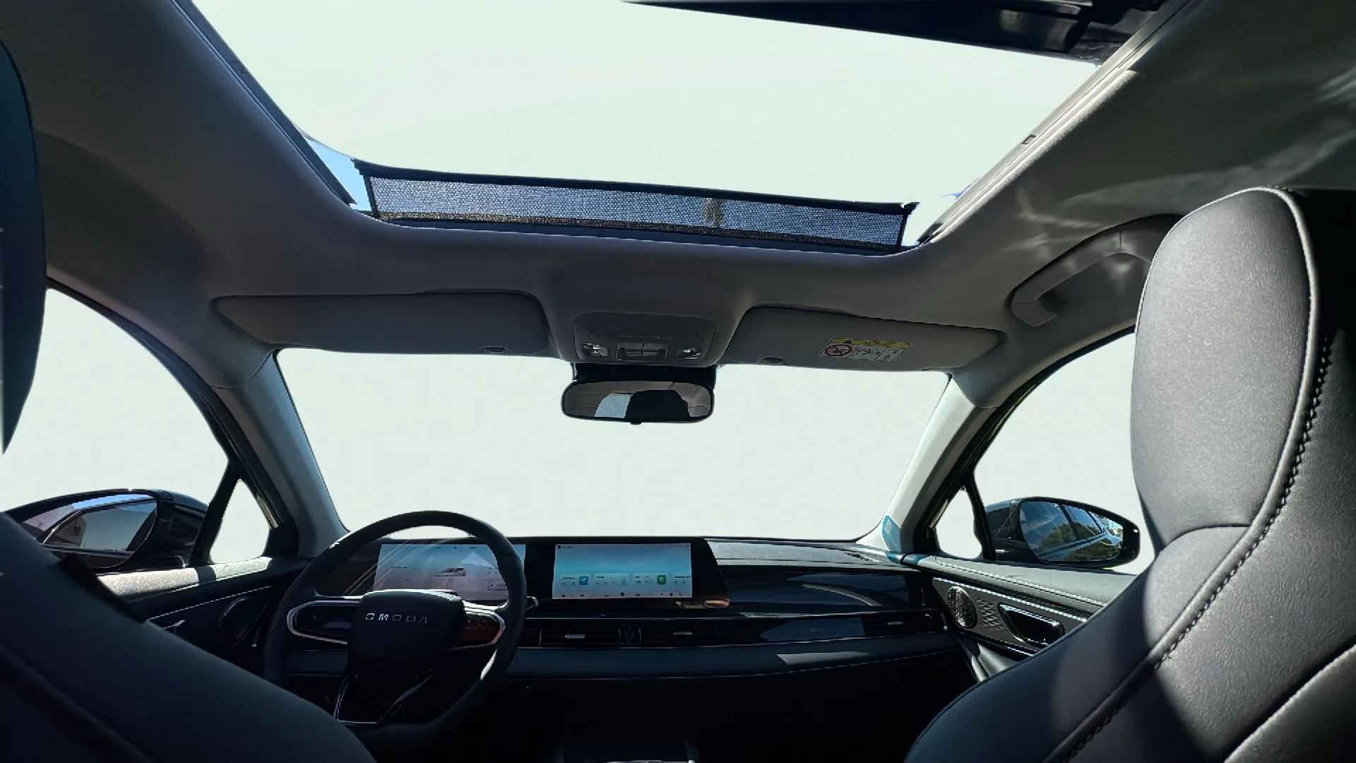 Omoda 5 EV 61 kWh Premium - foto 9