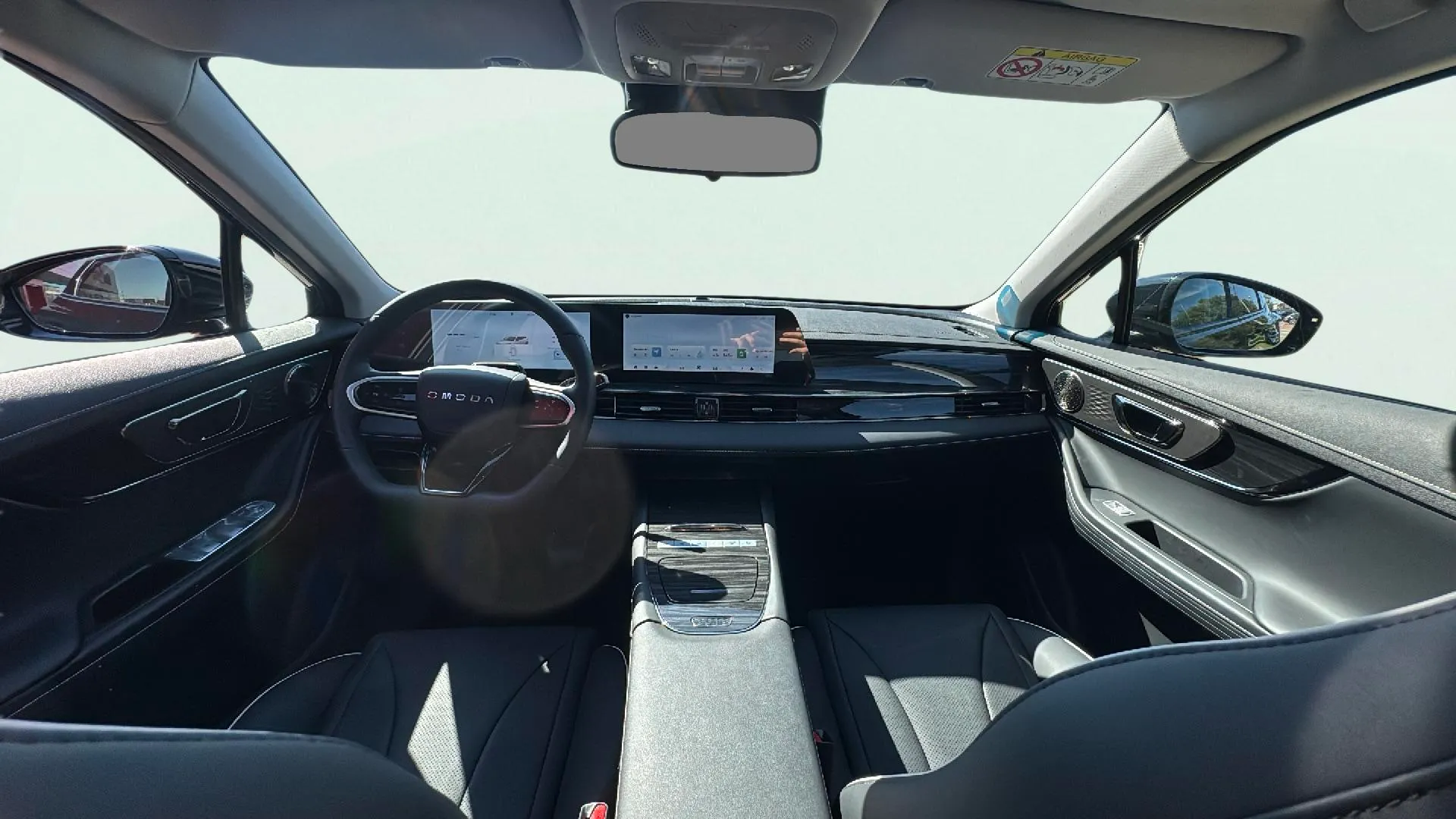 Omoda 5 EV 61 kWh Premium - foto 8