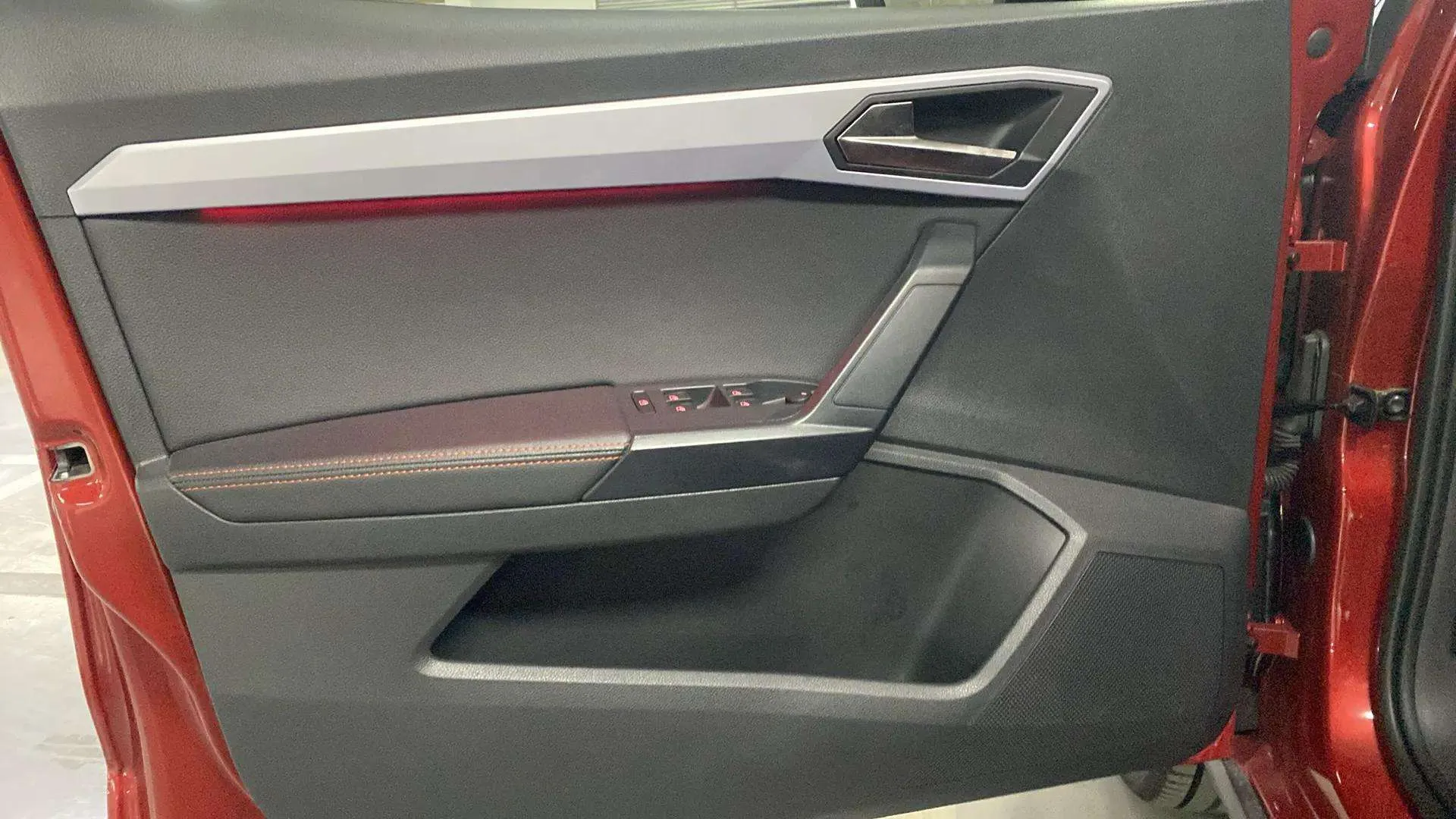 SEAT Arona 1.5 TSI DSG FR Limited Ed - foto 29