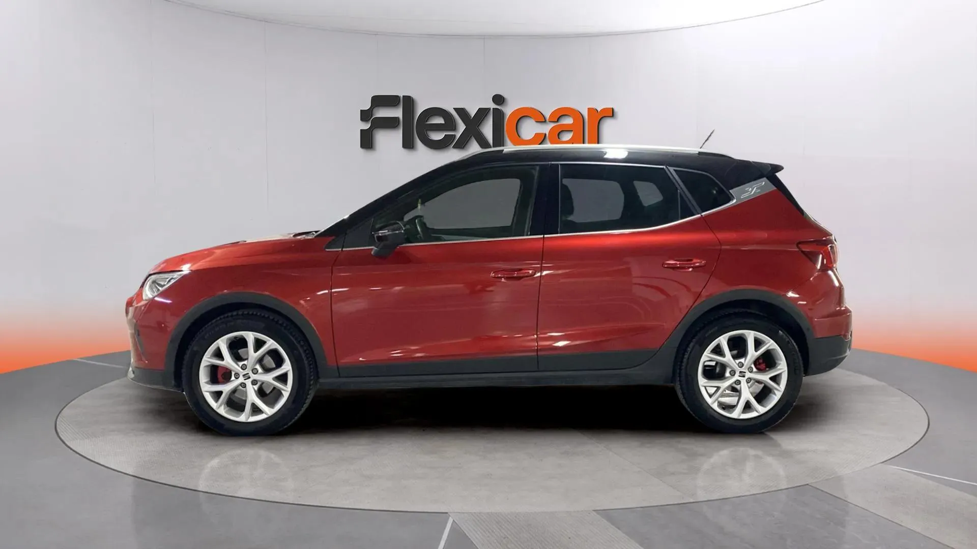 SEAT Arona 1.5 TSI DSG FR Limited Ed - foto 4