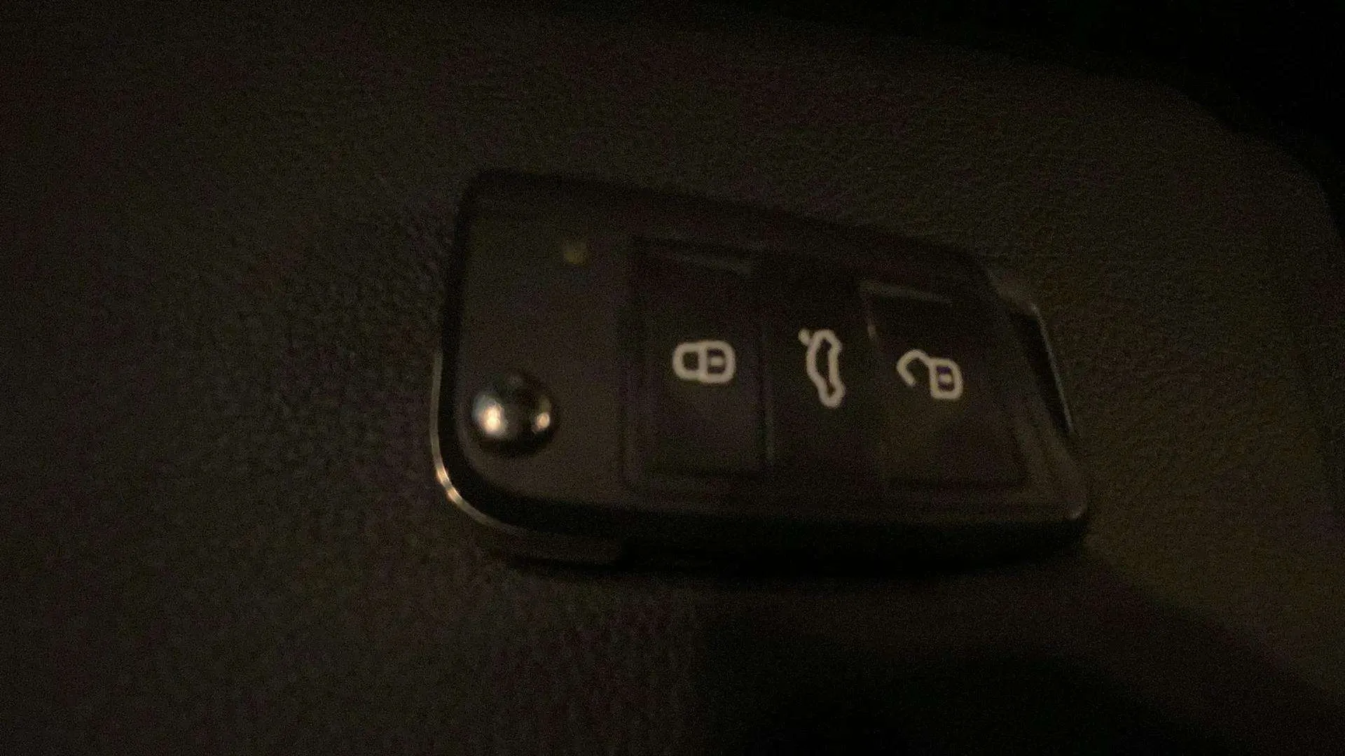 SEAT Arona 1.5 TSI DSG FR Limited Ed - foto 20