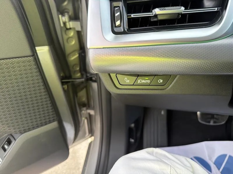 BMW X1 sDRIVE20dA Paquete M - foto 29