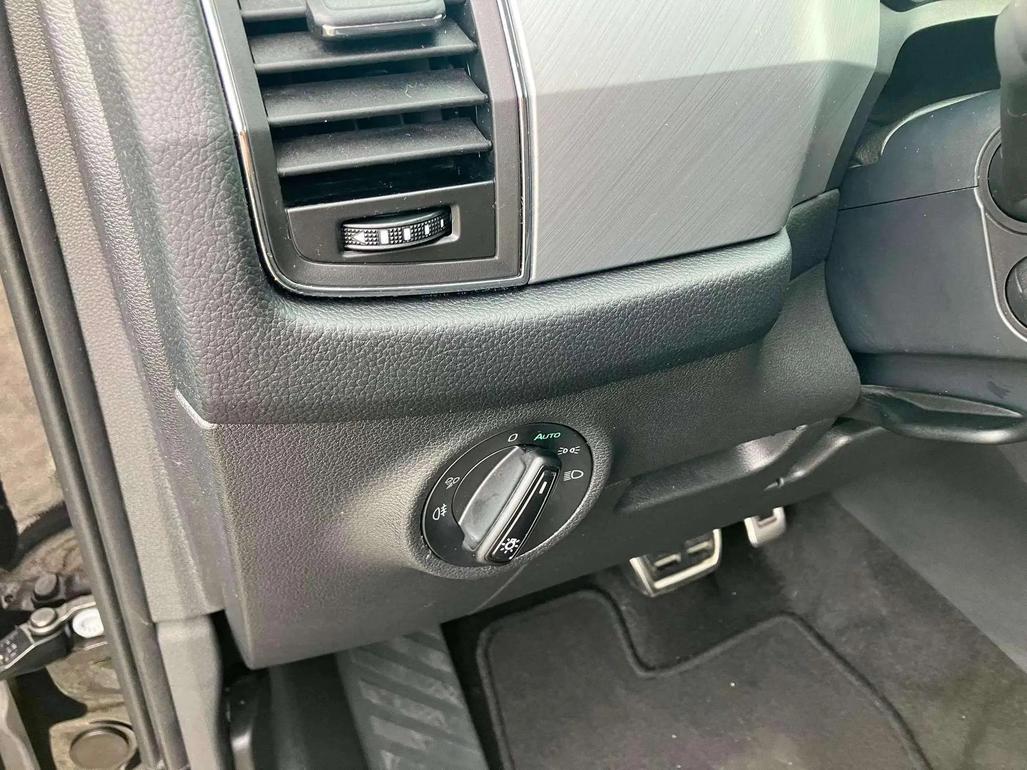 Škoda Kodiaq 1.5 TSI DSG 4x2 Ambition - foto 21
