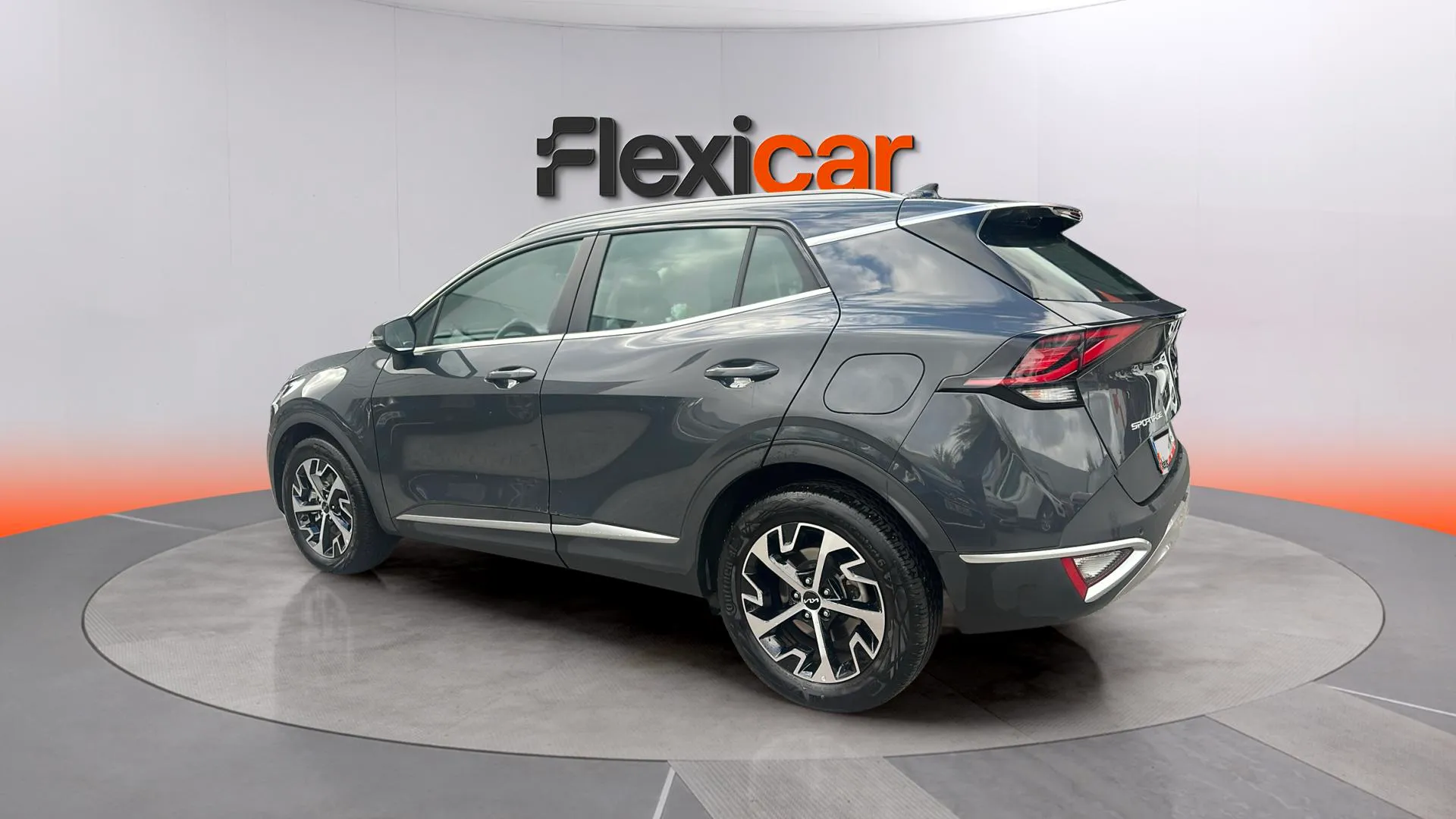 Kia Sportage 1.6 T-GDi MHEV Business 4x2 DCT - foto 11