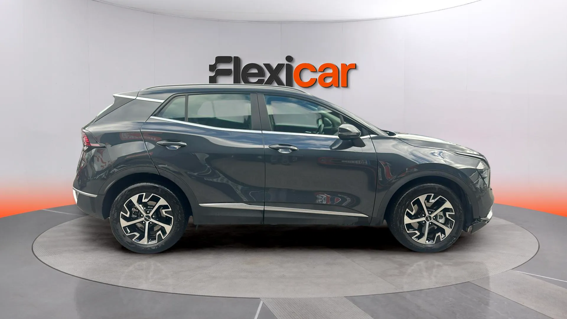 Kia Sportage 1.6 T-GDi MHEV Business 4x2 DCT - foto 3