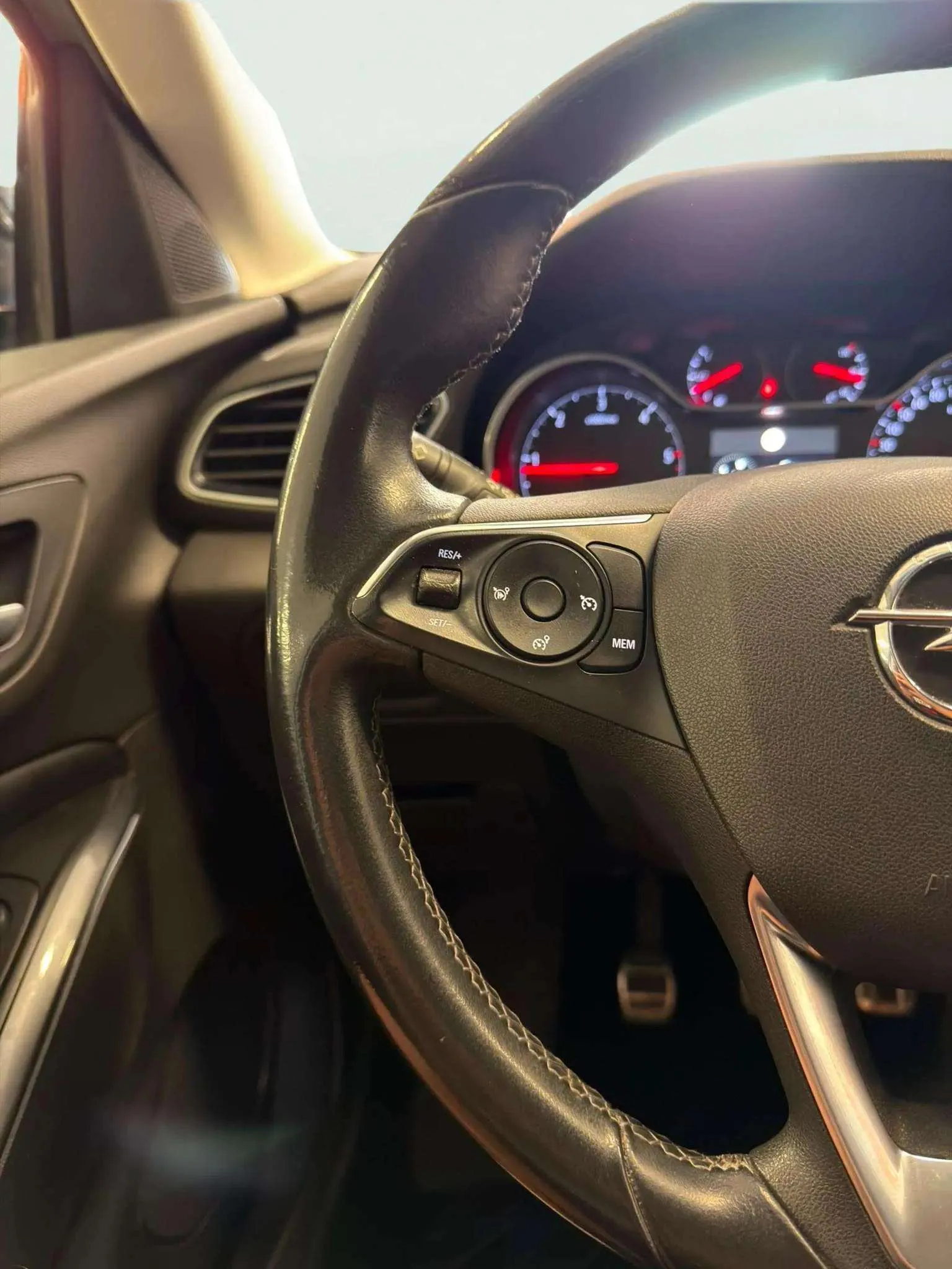 Opel Grandland 1.5 CDTi Design Line - foto 15