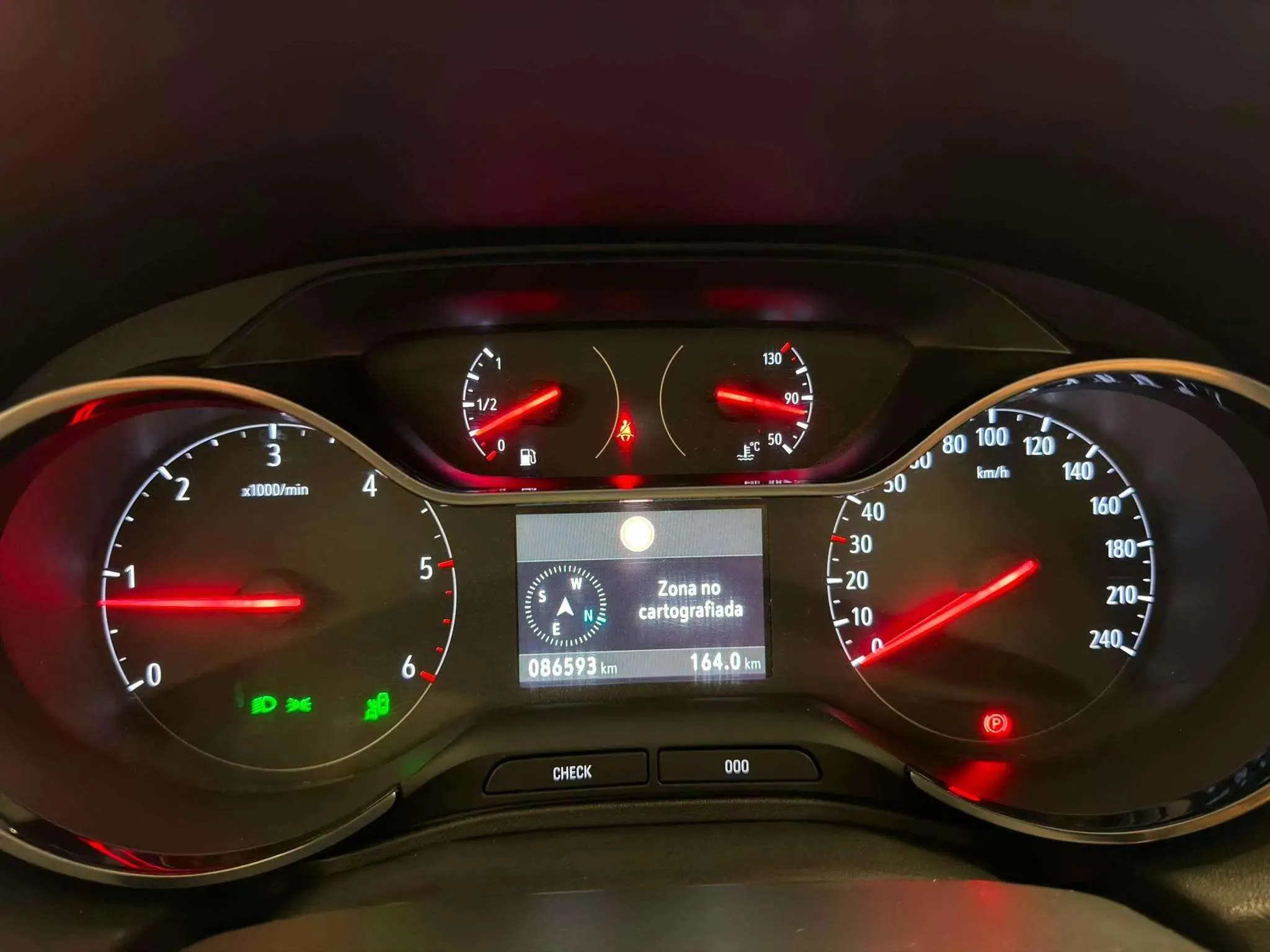 Opel Grandland 1.5 CDTi Design Line - foto 17