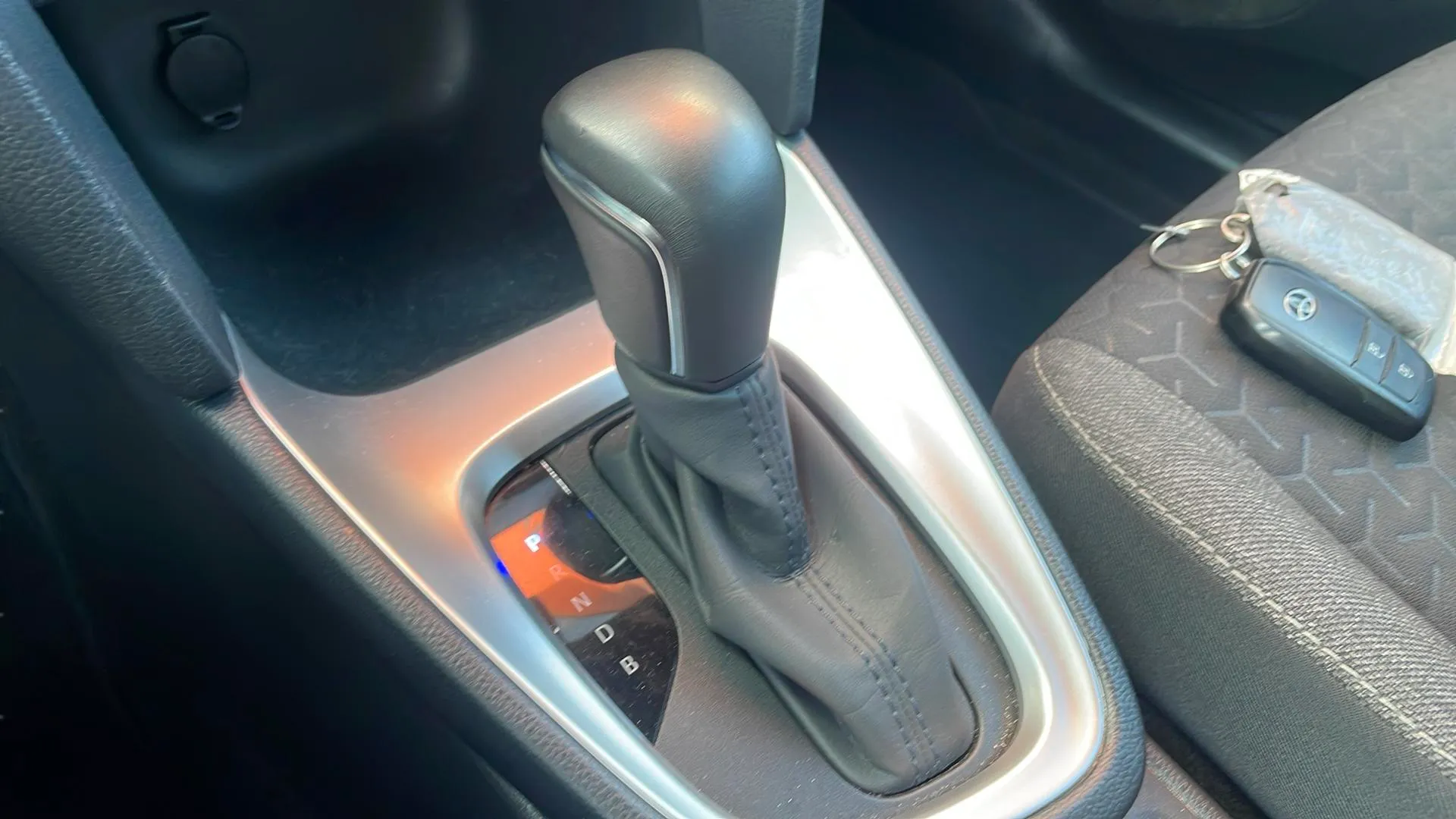 Toyota Yaris Cross 1.5 120H Active Tech - foto 19