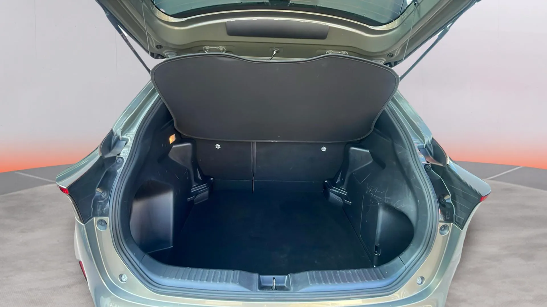Toyota Yaris Cross 1.5 120H Active Tech - foto 14