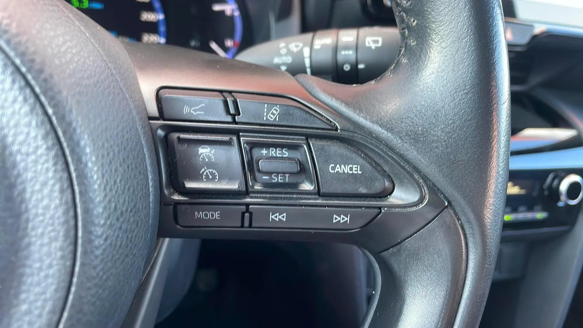 Toyota Yaris Cross 1.5 120H Active Tech - foto 27
