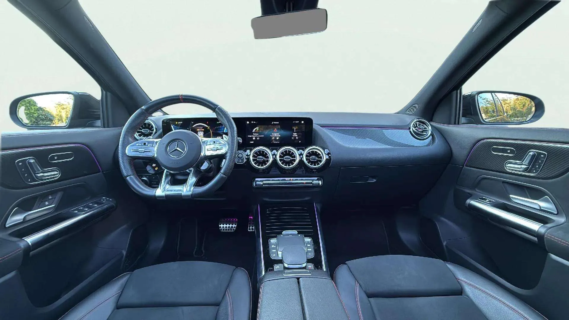 Mercedes-Benz GLA Mercedes-AMG GLA 45 S 4MATIC+ - foto 14