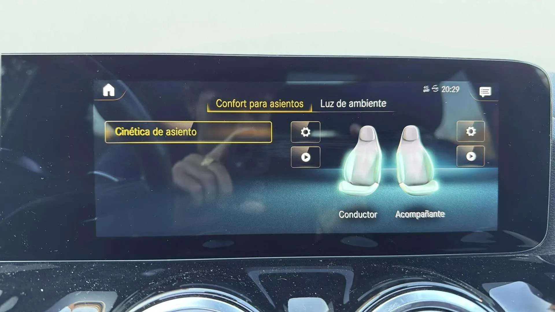 Mercedes-Benz GLA Mercedes-AMG GLA 45 S 4MATIC+ - foto 24
